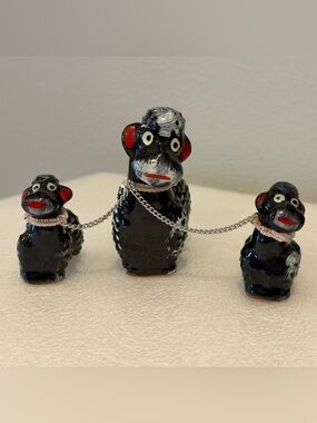 Vintage Redware Clay Poodle with 2 Puppies on Leash Figurines Japan